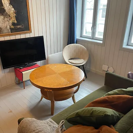 Sjarmerende Historisk Midt I